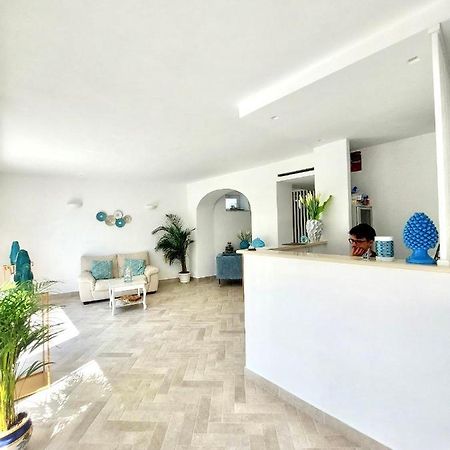 Hotel Guarracino กาปรี ภายนอก รูปภาพ
